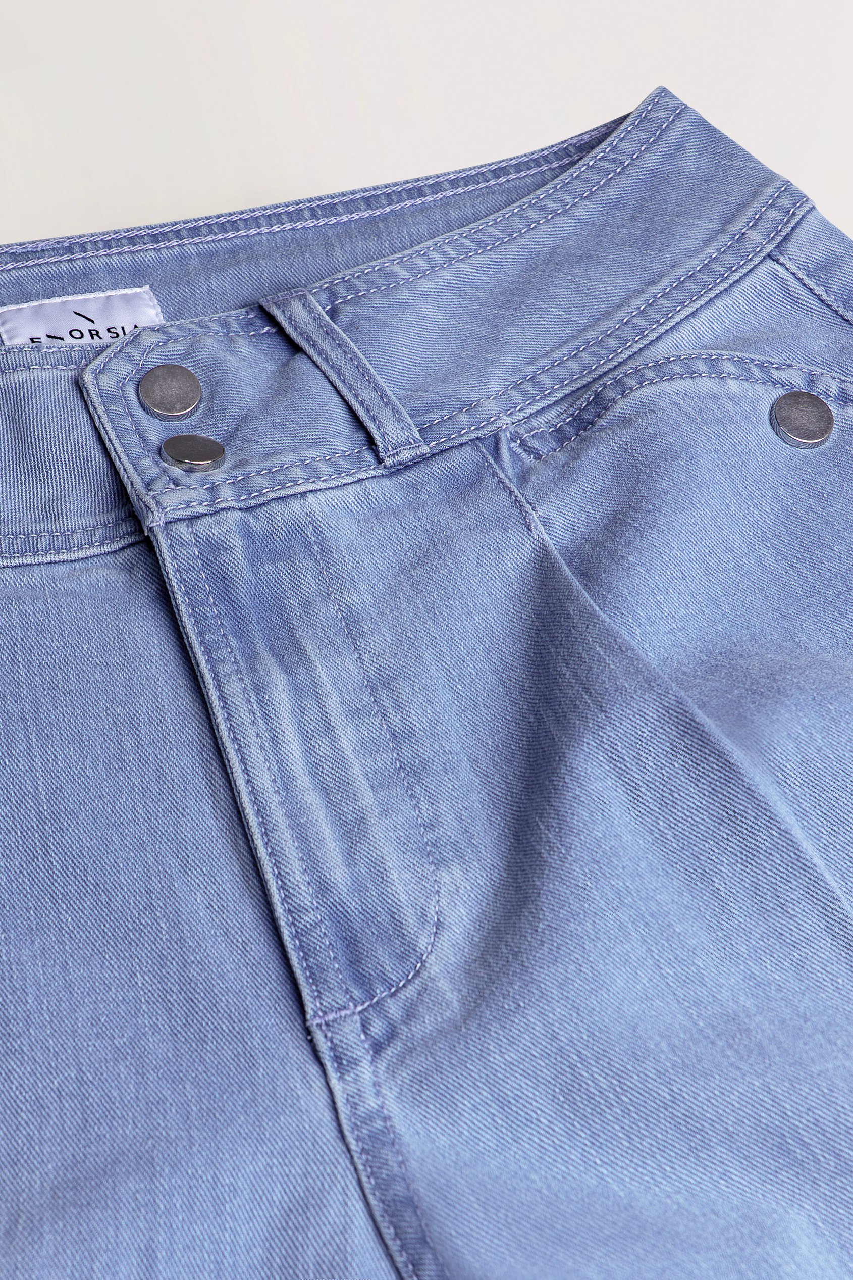 Women’s Pleated Tapered Jeans | Enorsia