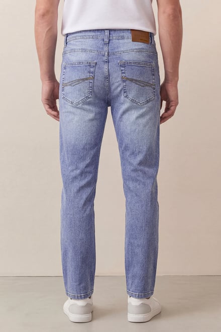 Comfort Stretch Straight Fit Jeans