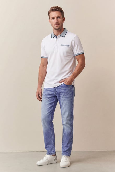 Comfort Stretch Straight Fit Jeans