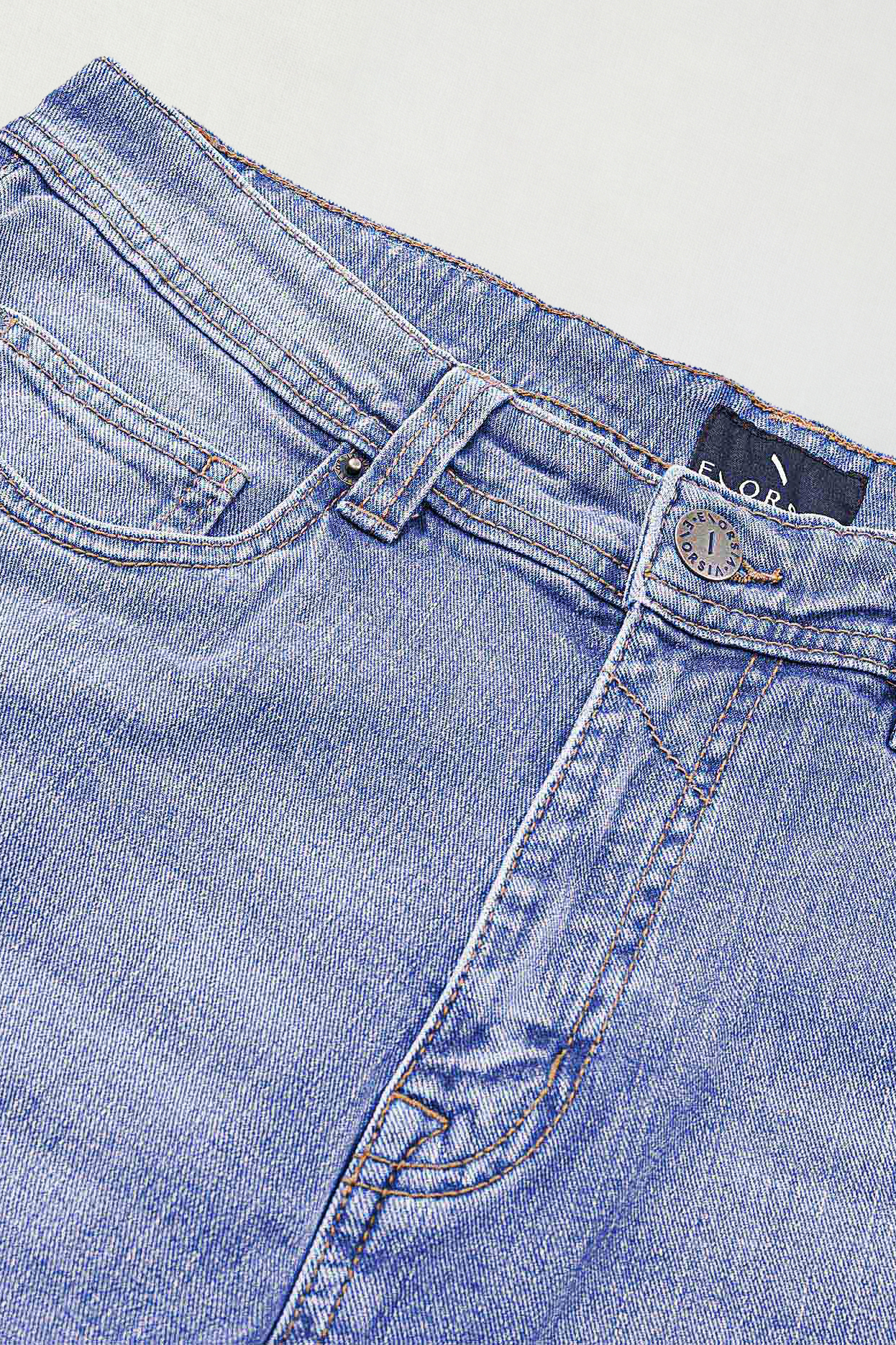 Comfort Stretch Straight Fit Jeans