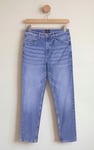 Comfort Stretch Straight Fit Jeans