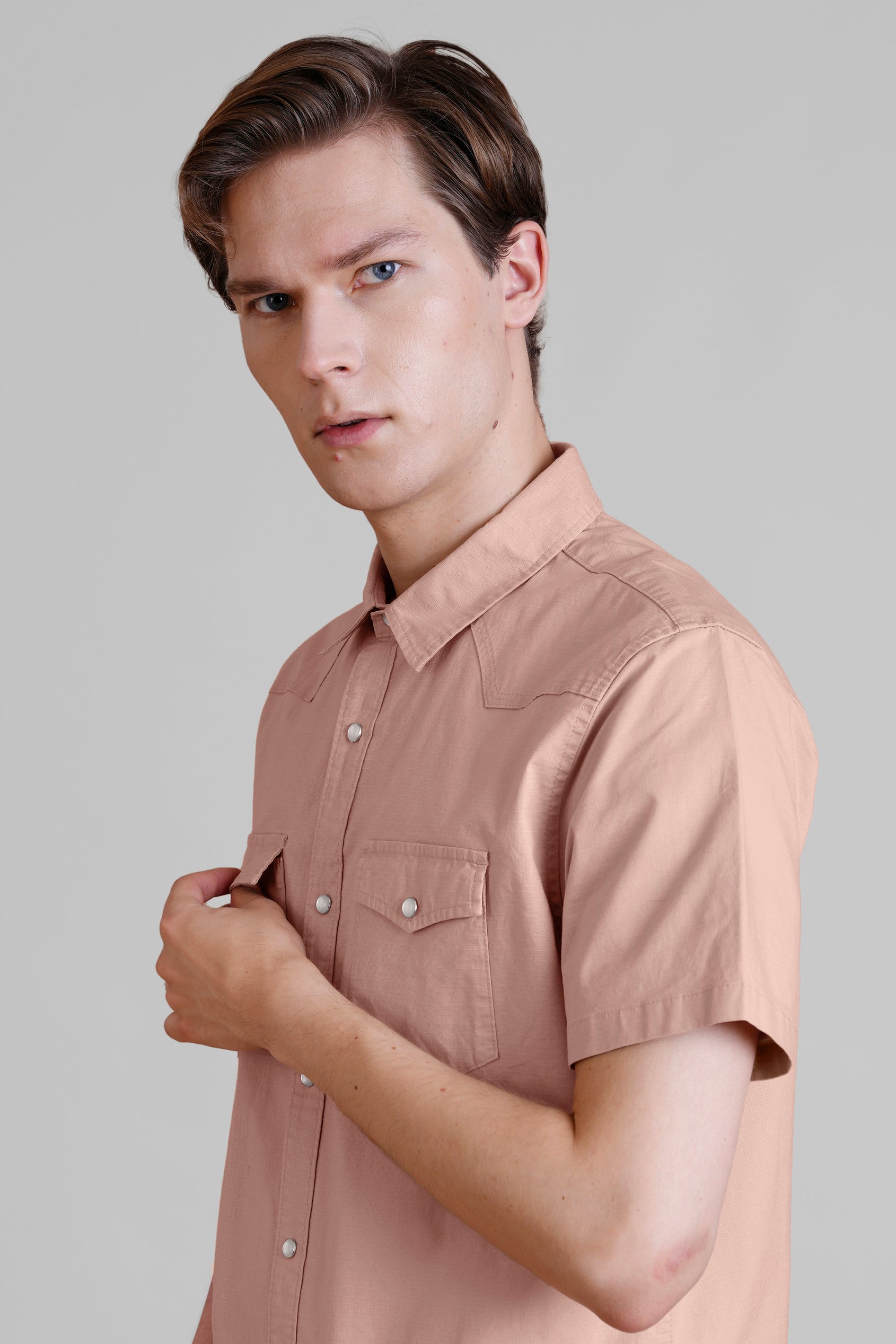 Men's Western Styling Cotton Twin Pocket Short Sleeve Shirt