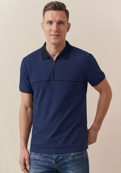 Contrast Collar Zip-Up Polo Shirt