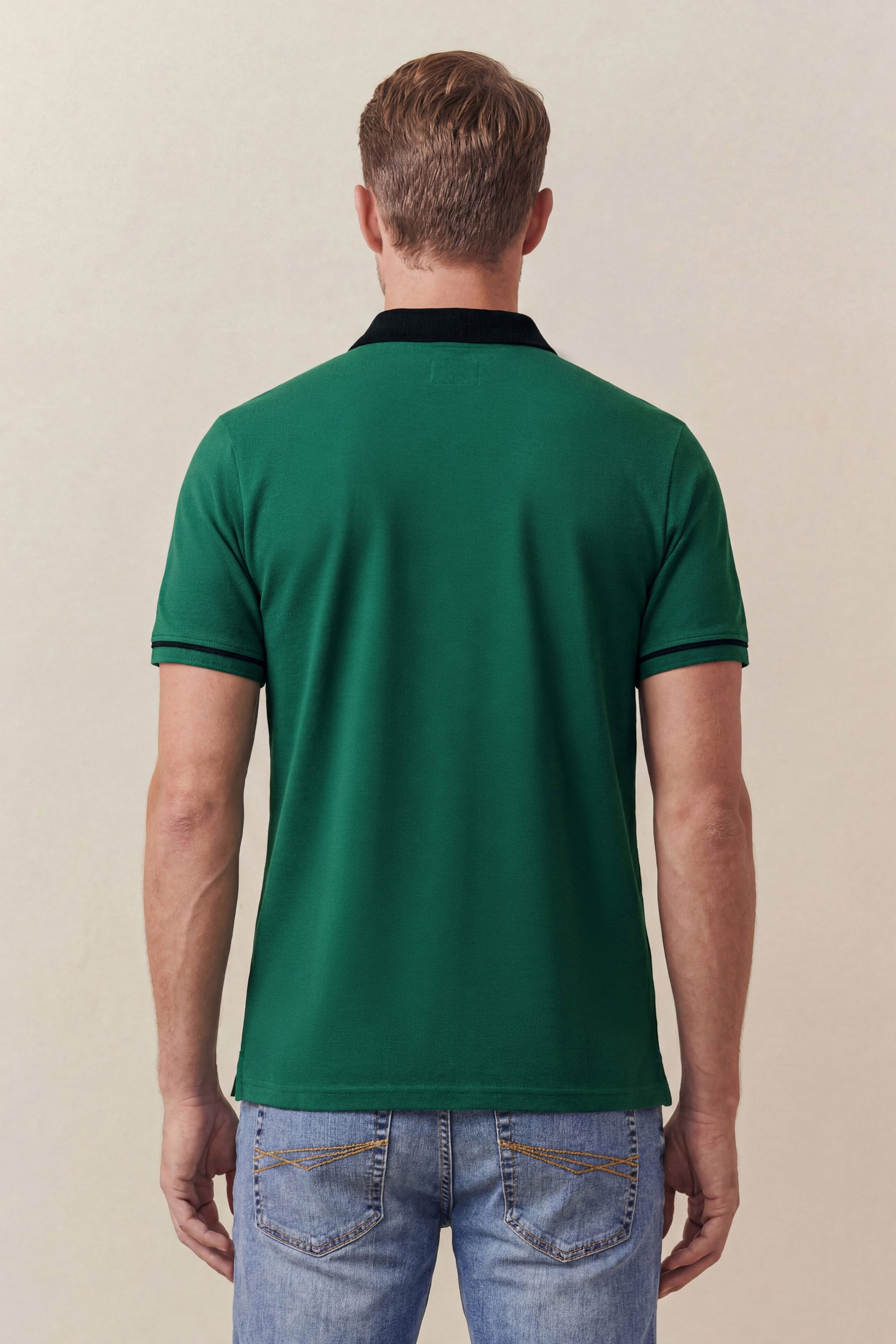 Contrast Collar Zip-Up Polo Shirt