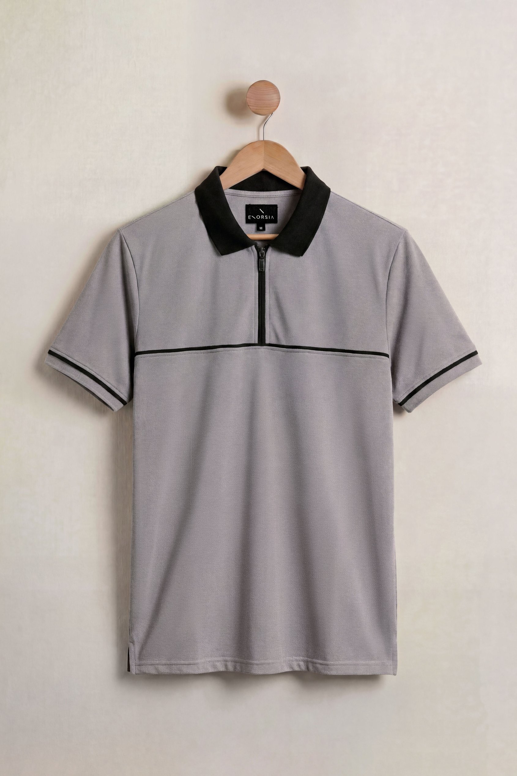 Contrast Collar Zip-Up Polo Shirt