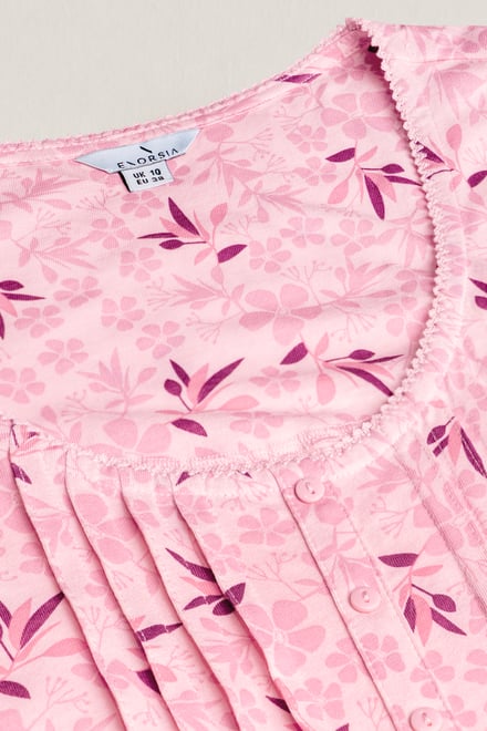 Pleated Details S/S Nightdress