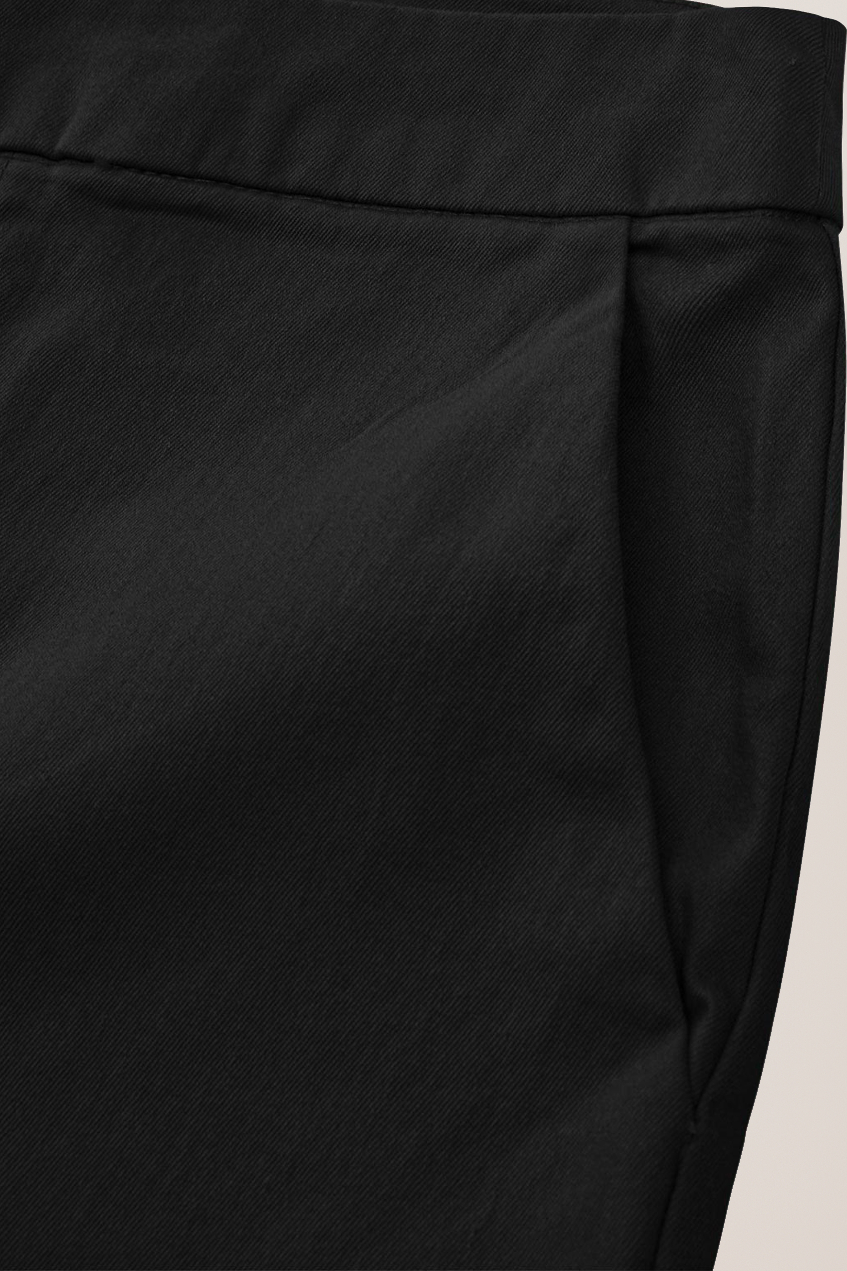 Relaxed Twill Wide Leg Trouser
