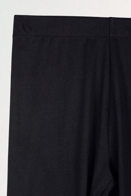 High-Waisted 3/4 Length Everyday Leggings