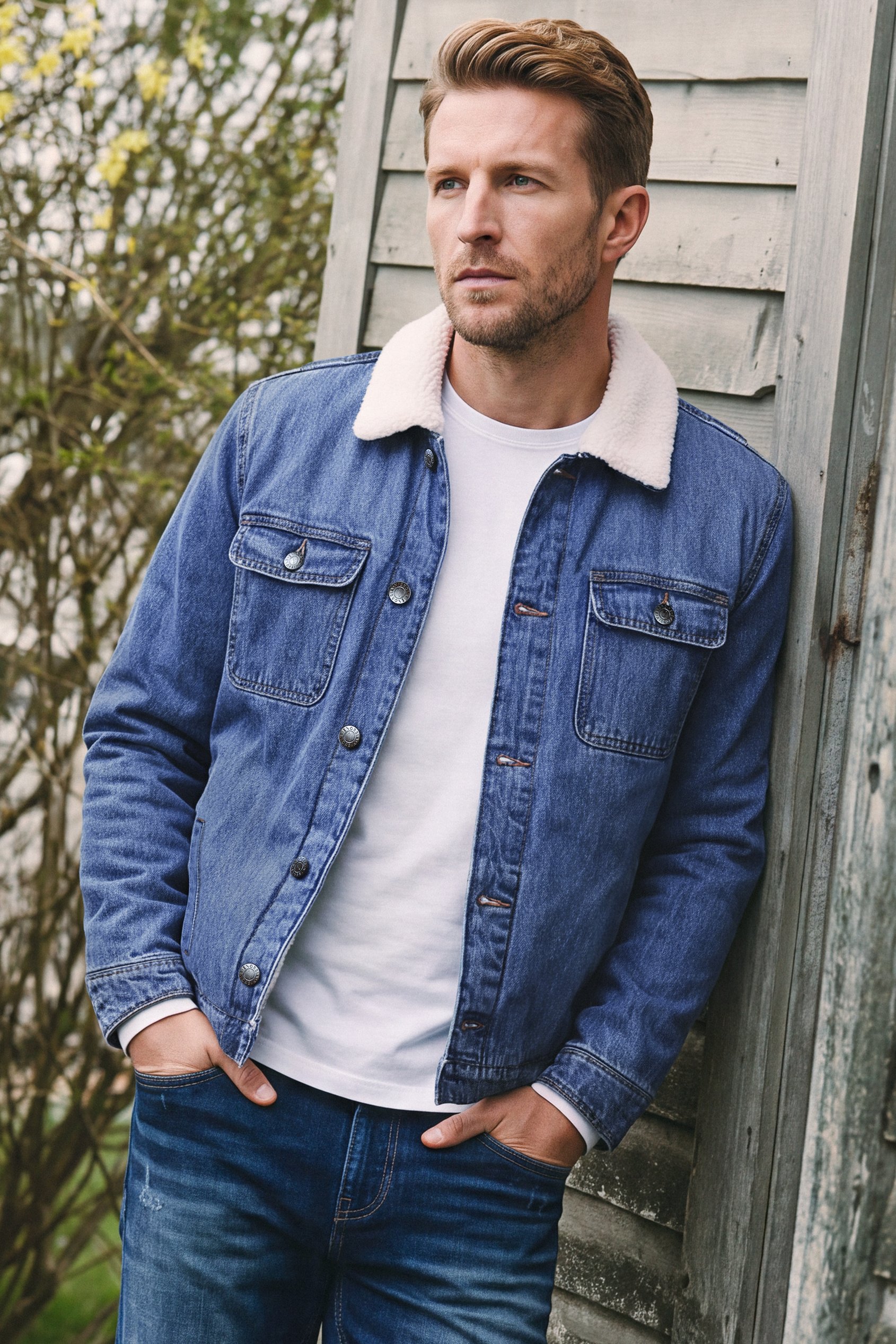 Men's Mid Blue Denim Trucker Jacket