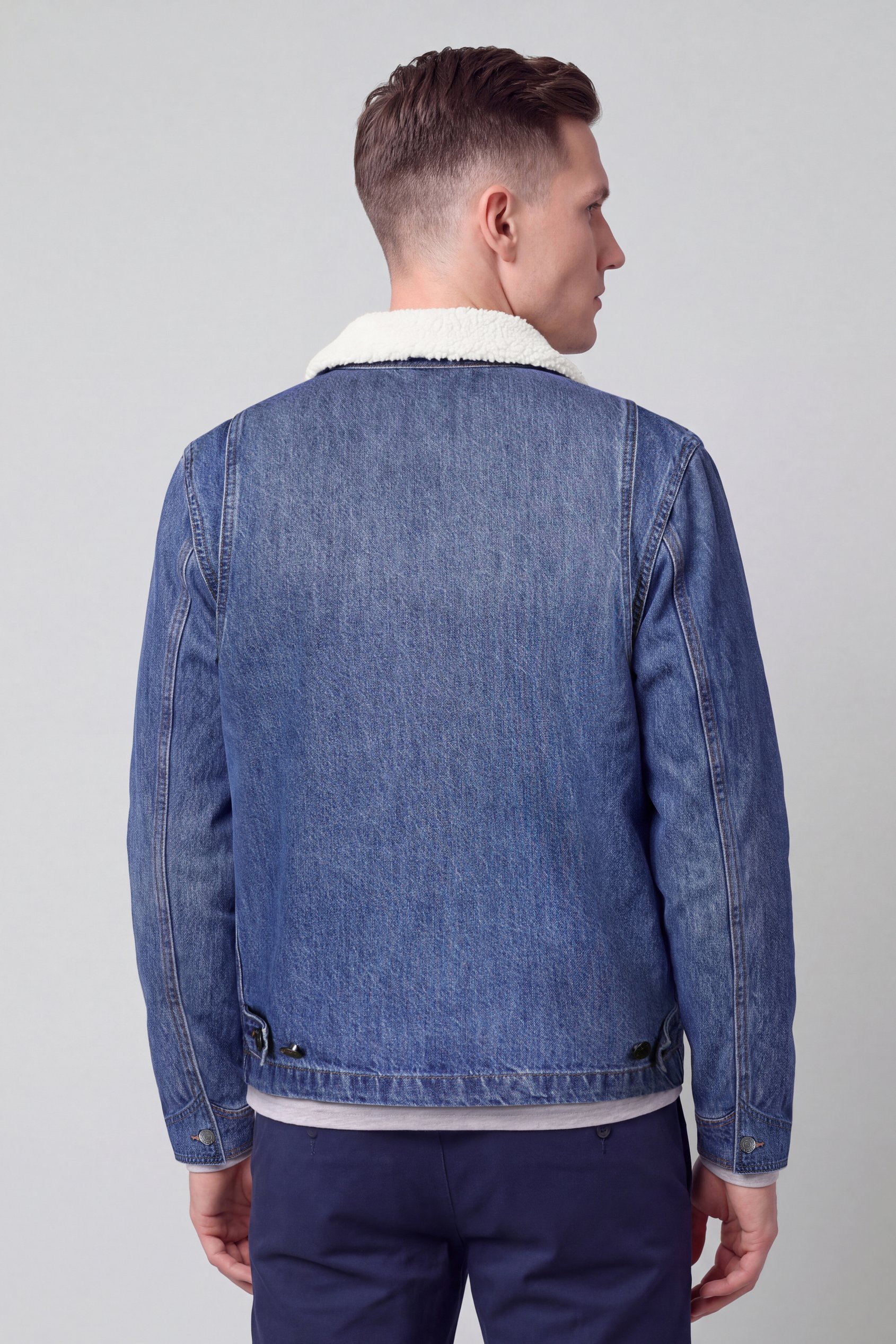 Men's Mid Blue Denim Trucker Jacket