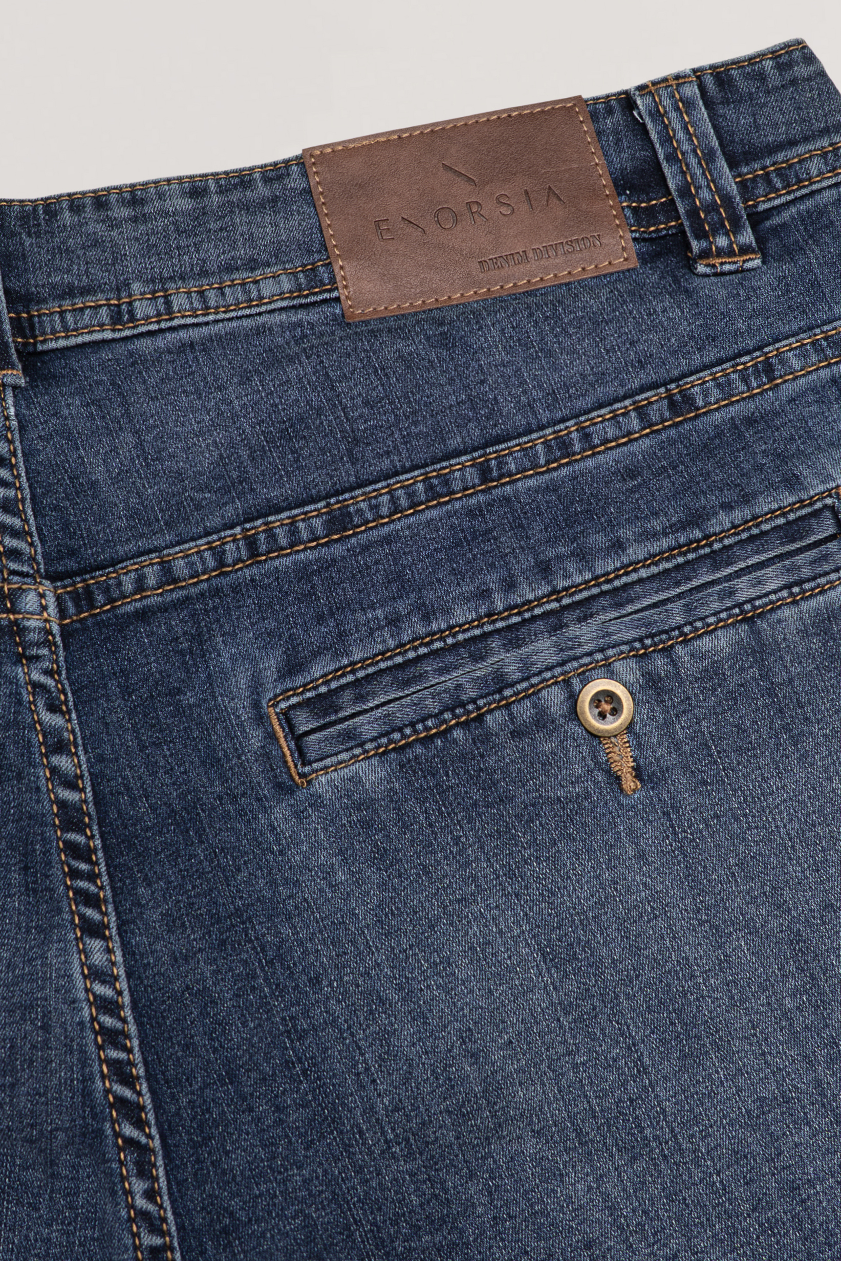 Mens mid-rise Denim Shorts