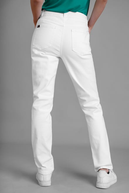 Women's Straight Leg Jeans